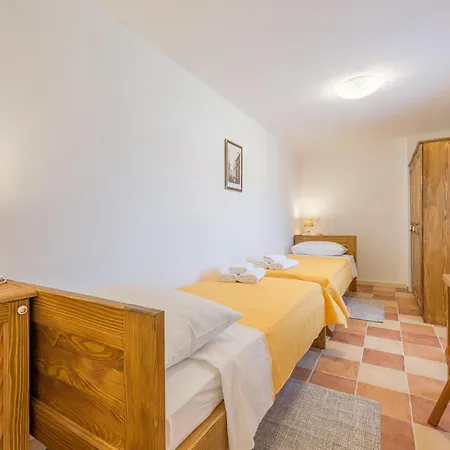 Four-bedroom In Дом отдыха *