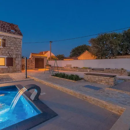 Semesterbostad Four-bedroom In *