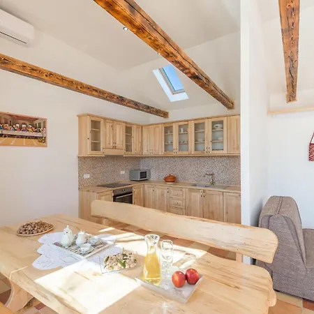 Four-bedroom In Holiday home *