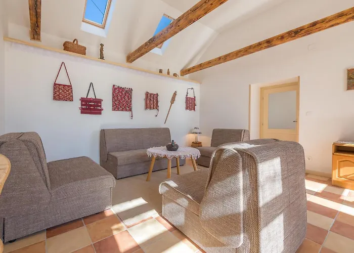 Four-bedroom In * Citluk