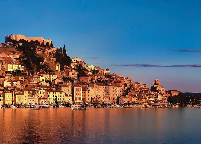 Four-bedroom In * Citluk